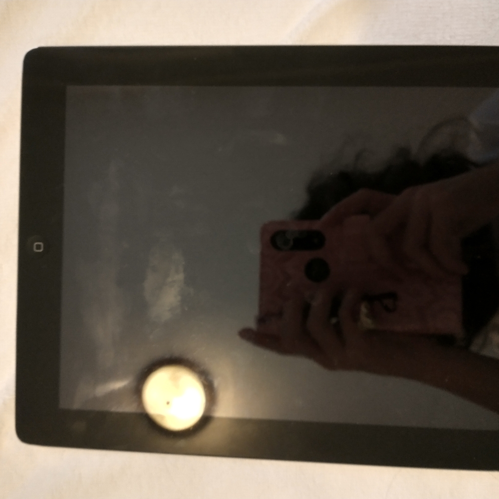 IPad 3rd generation - Picture 2 of 8